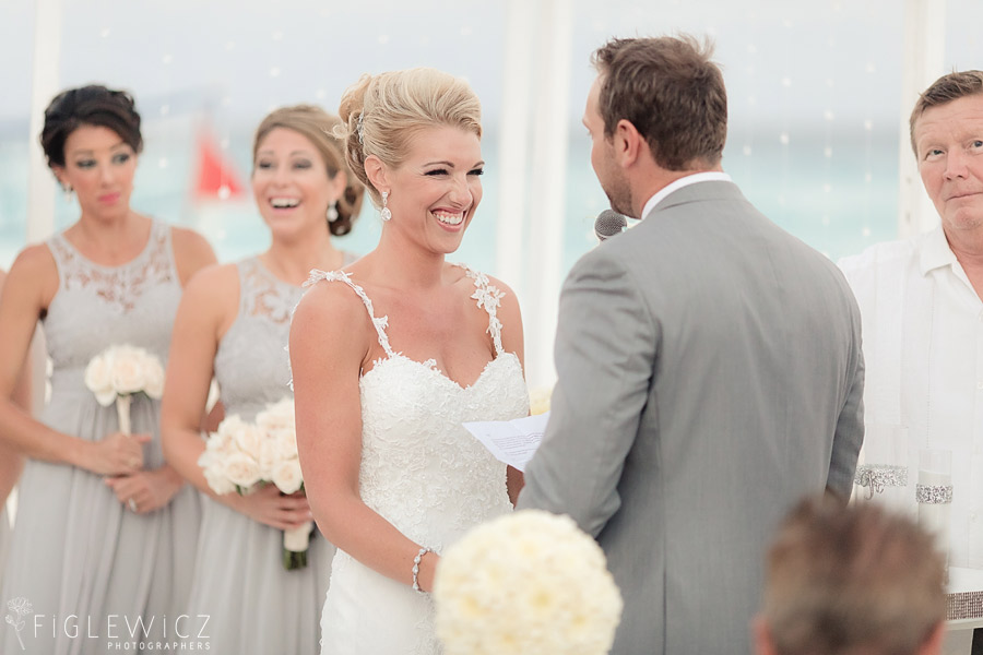 Hard Rock Cancun Wedding | Leslie & Vinny - Figlewicz Photography