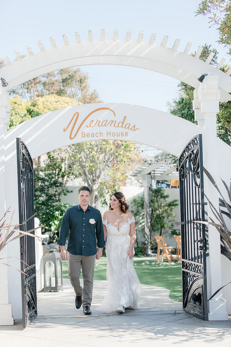 Intimate Verandas Beach House Wedding