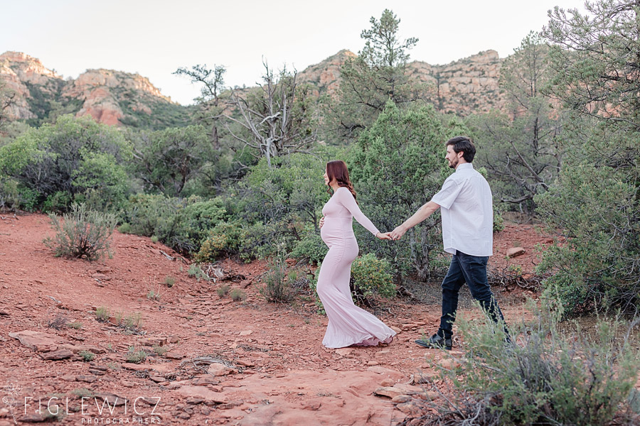 Sedona Arizona Maternity Portraits