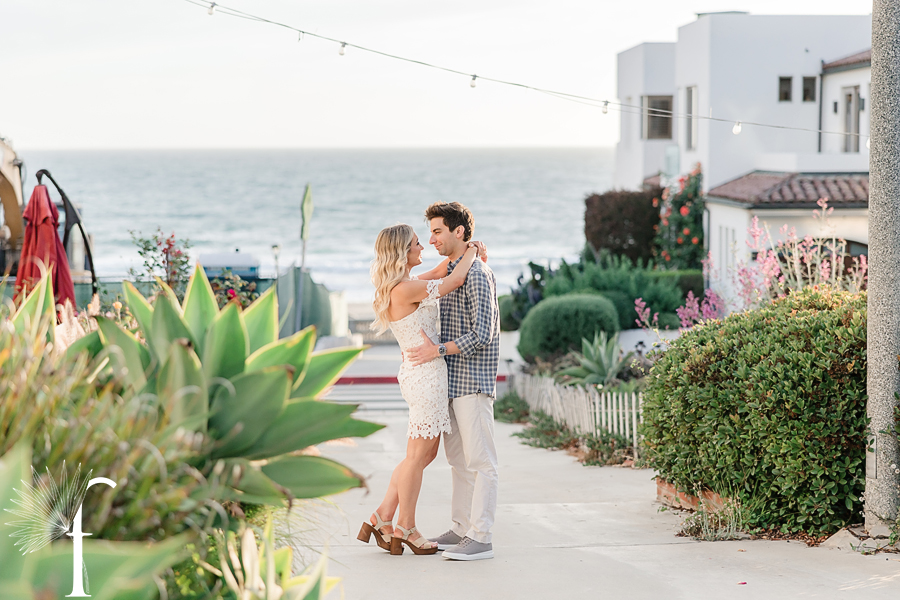 Manhattan Beach Engagement Session | Taylor & Marco 