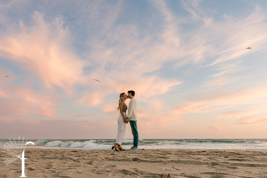 Manhattan Beach Engagement Session | Taylor & Marco 
