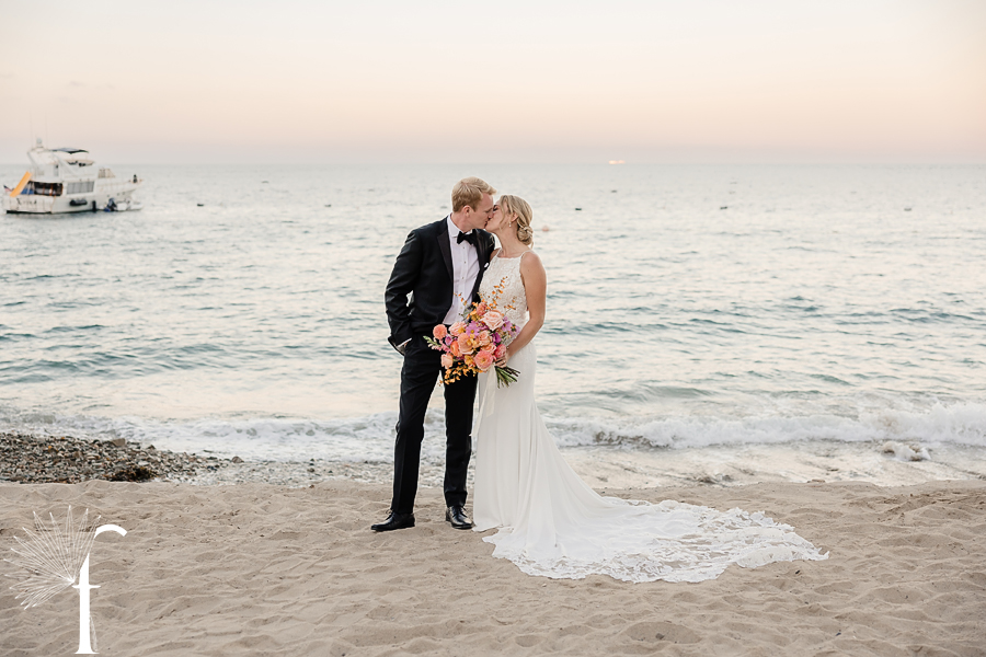 Descanso Beach Club, Catalina Island | Nicole & Jonah