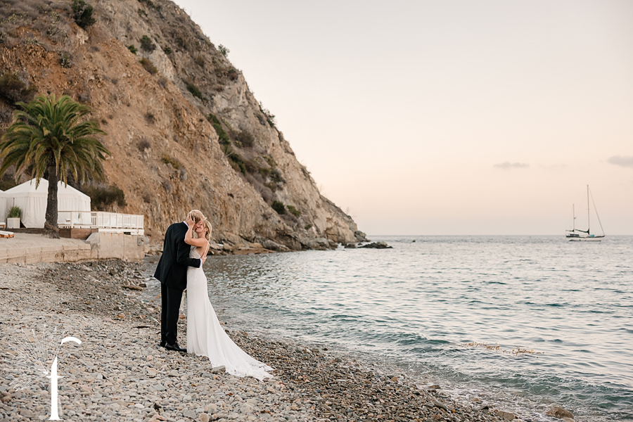 Descanso Beach Club, Catalina Island | Nicole & Jonah