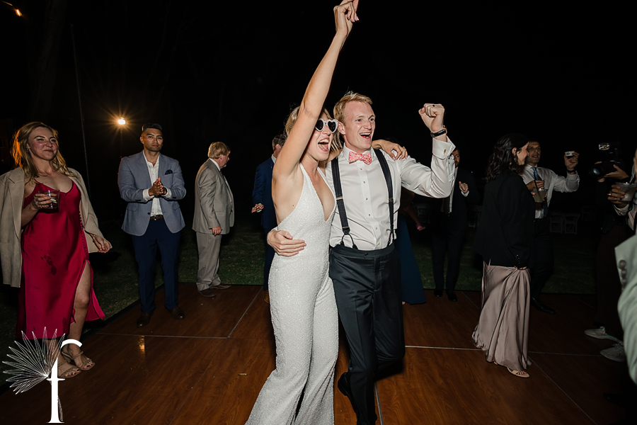 Descanso Beach Club, Catalina Island | Nicole & Jonah