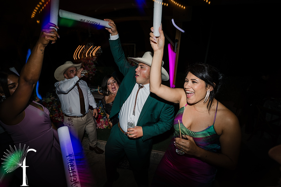 Maravilla Garden Wedding | Ventura County | Natalia & Thomas