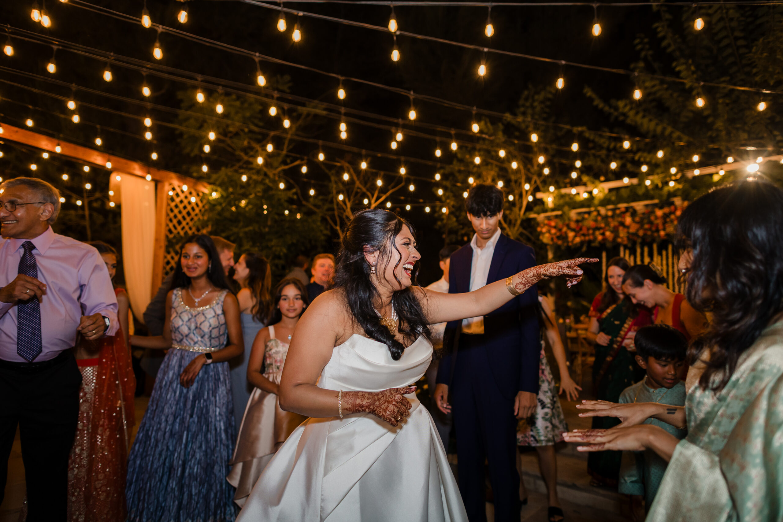 Vibrant Backyard Celebration | Lakshmi & Tom