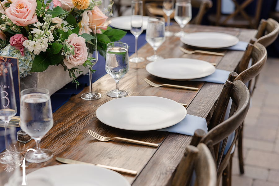 Marvilla Gardens | Sarah & Robert