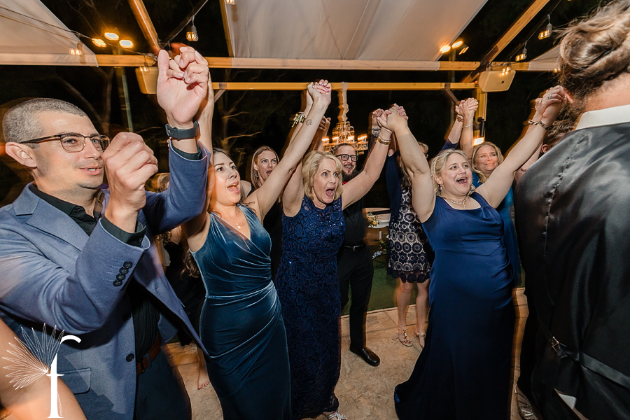 Marvilla Gardens | Sarah & Robert