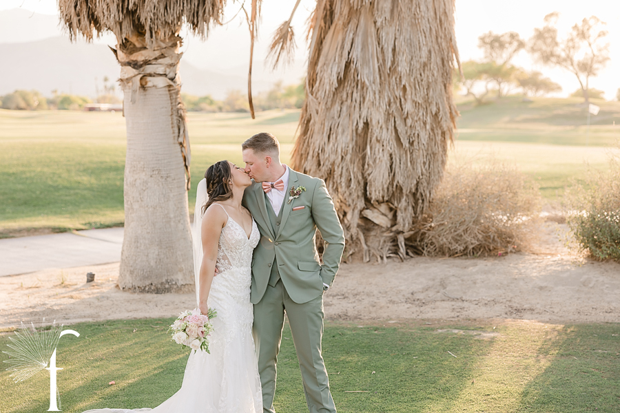 Dessert Willow Golf Resort Wedding | Valeria & Matthew
