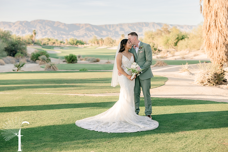 Dessert Willow Golf Resort Wedding | Valeria & Matthew