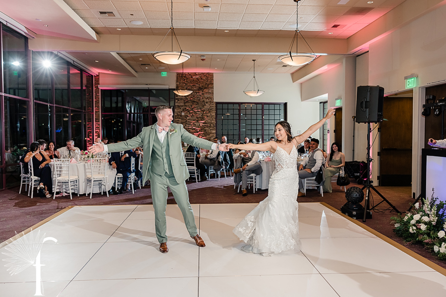 Dessert Willow Golf Resort Wedding | Valeria & Matthew