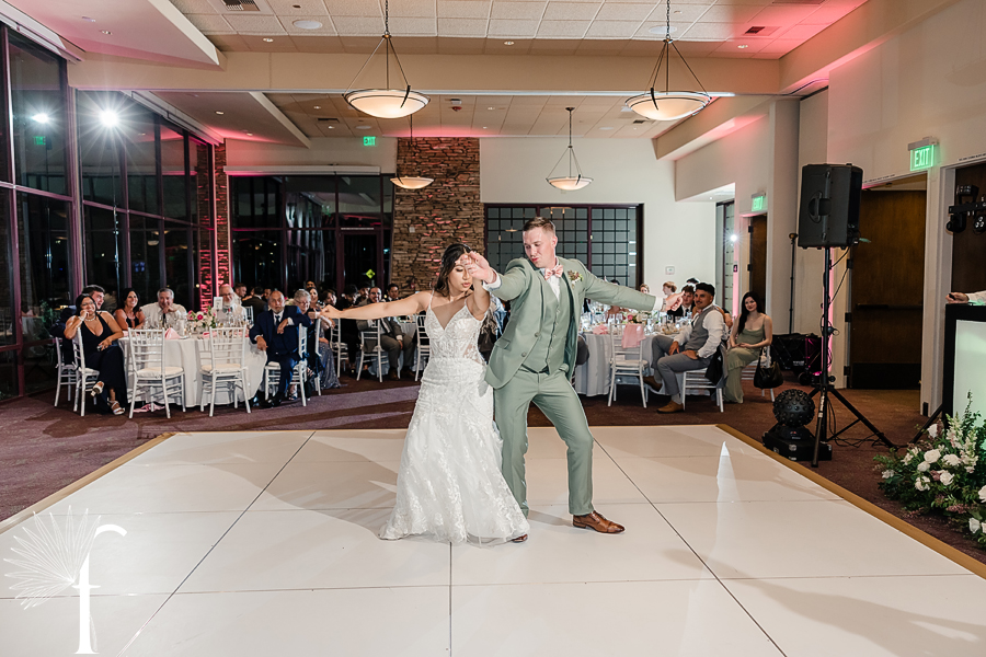 Dessert Willow Golf Resort Wedding | Valeria & Matthew