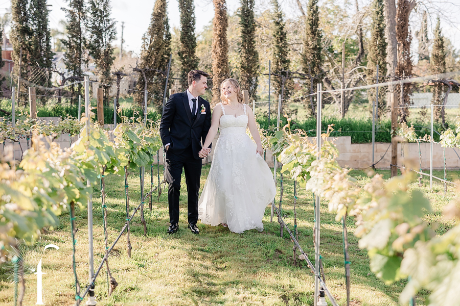 Forgotten Barrel Winery Wedding | Shelby & Jacob 