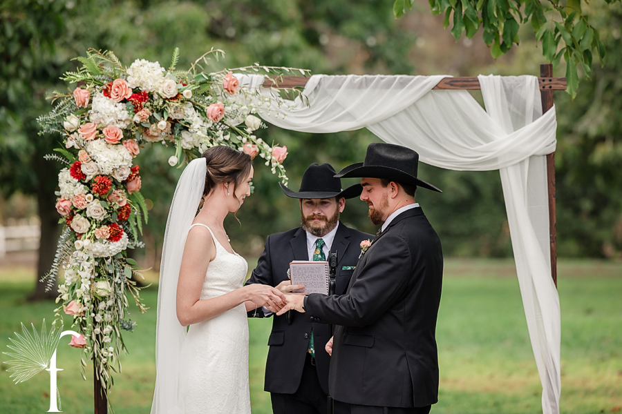 Kate & David | Walnut Grove Weddings