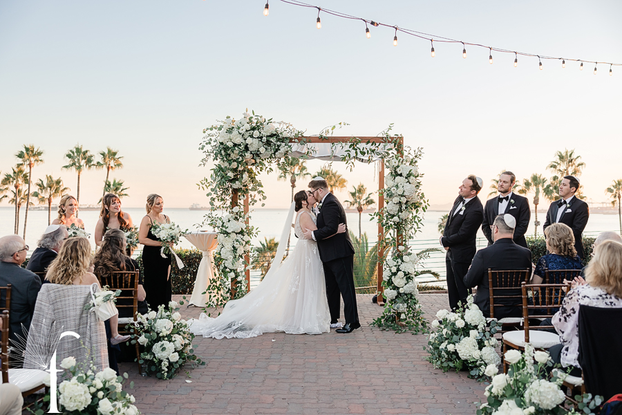 Long Beach Museum of Art Wedding | Angie & Ellis
