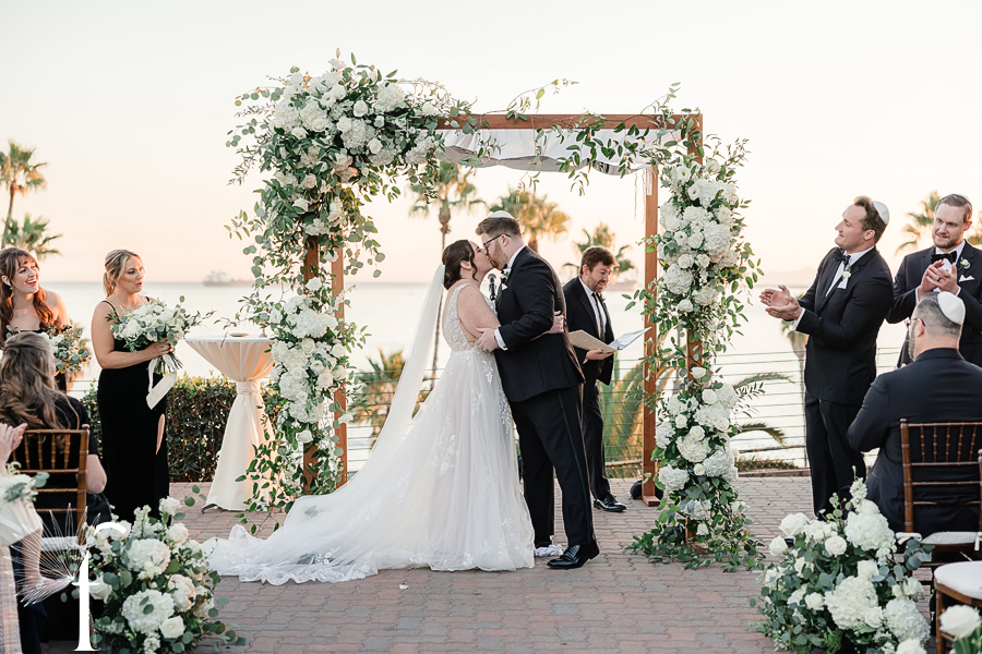 Long Beach Museum of Art Wedding | Angie & Ellis