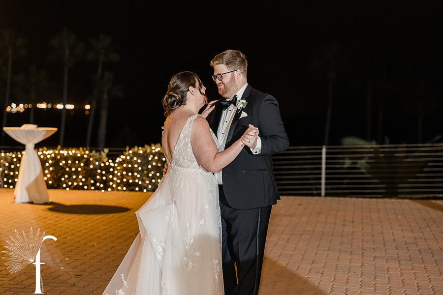 Long Beach Museum of Art Wedding | Angie & Ellis