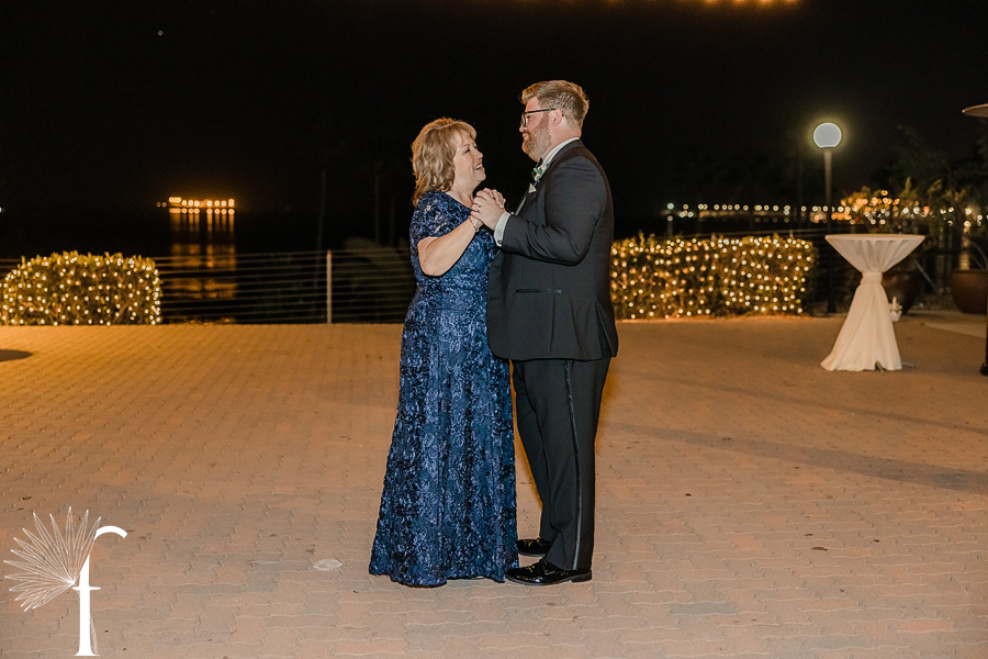 Long Beach Museum of Art Wedding | Angie & Ellis