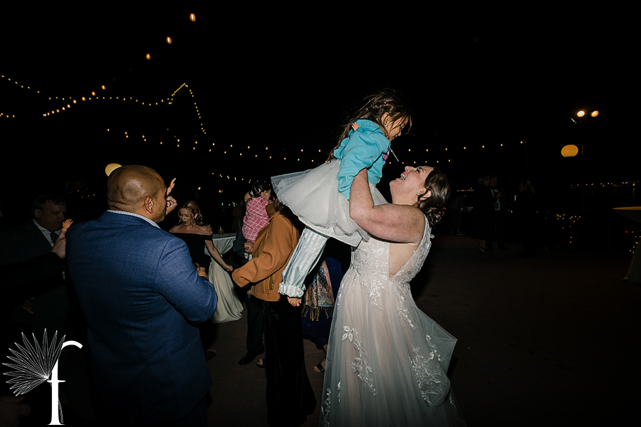 Long Beach Museum of Art Wedding | Angie & Ellis