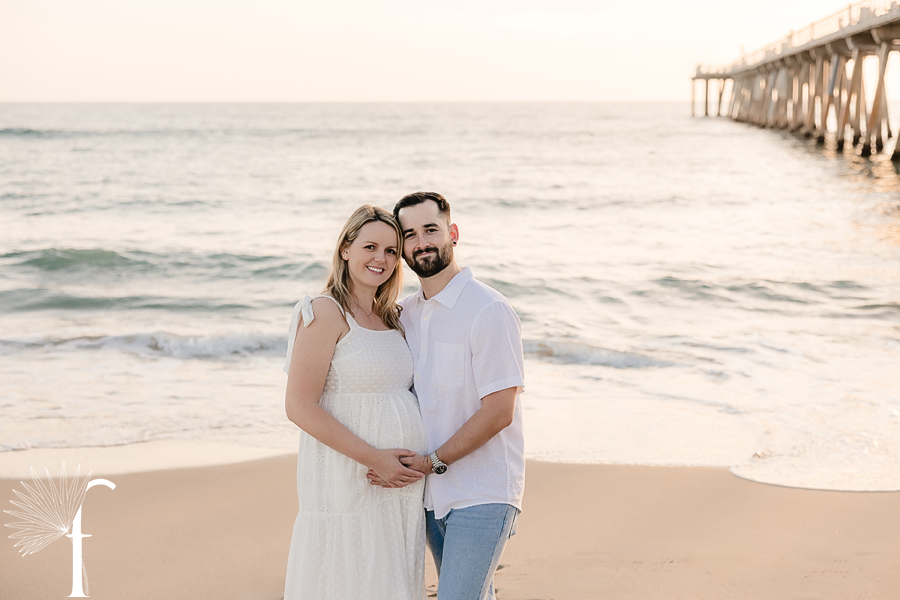 Hermosa Beach Maternity Portraits | Audrey & Rob