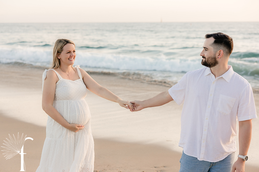 Hermosa Beach Maternity Portraits | Audrey & Rob