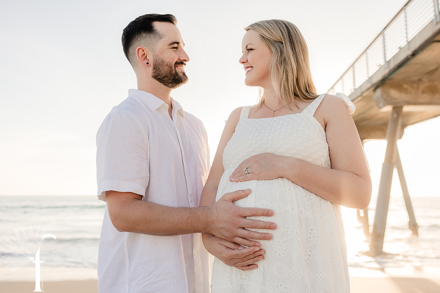 Hermosa Beach Maternity Portraits | Audrey & Rob