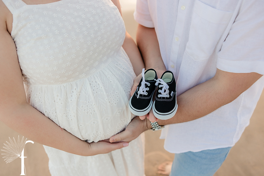 Hermosa Beach Maternity Portraits | Audrey & Rob