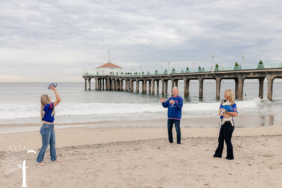 Manhattan Beach Pier Family Portraits | Wood Family 