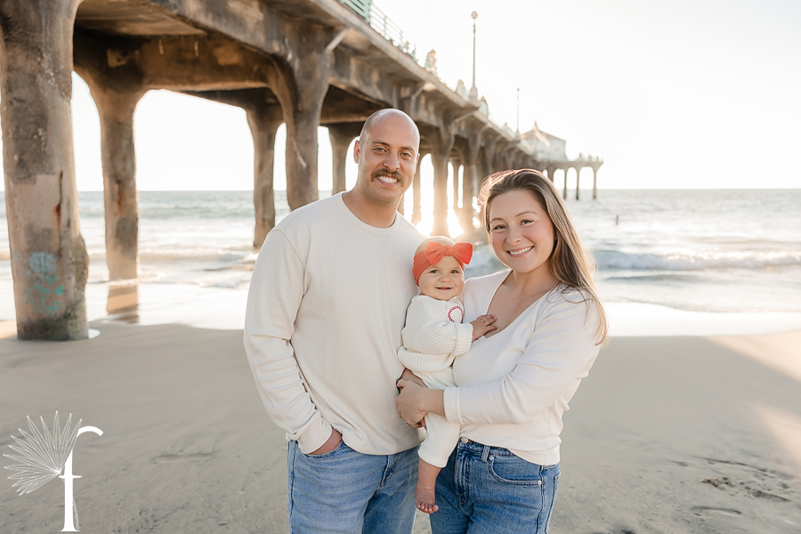 Manhattan Beach Family Holiday Portraits | Justine & Dillon