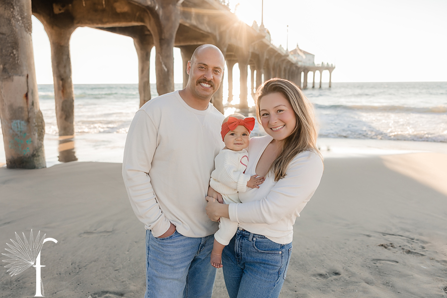 Manhattan Beach Family Holiday Portraits | Justine & Dillon