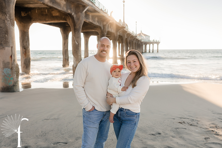 Manhattan Beach Family Holiday Portraits | Justine & Dillon