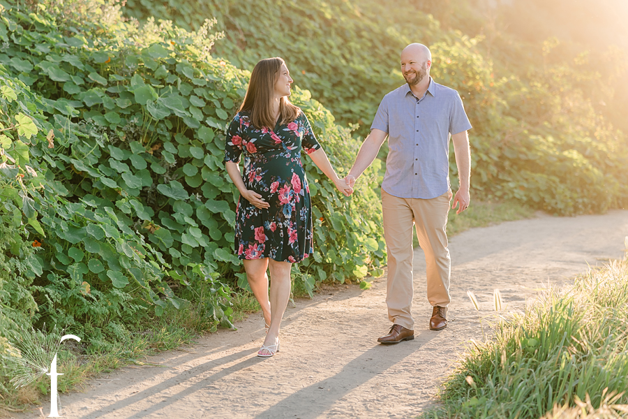 PV Beach Maternity | Jenny & Story 