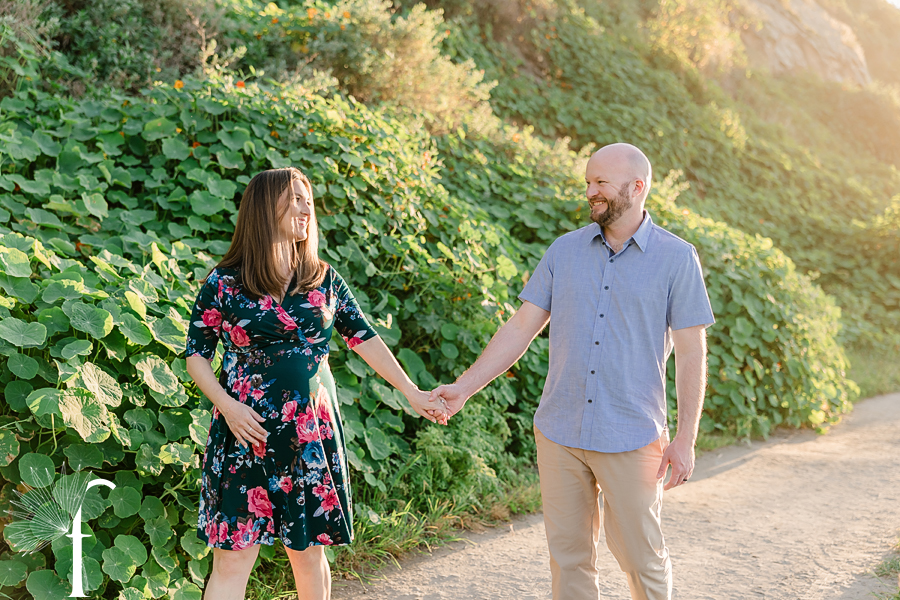 PV Beach Maternity | Jenny & Story 