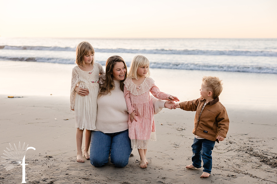 RAT Beach Extended Family Portraits | Lacey Family 