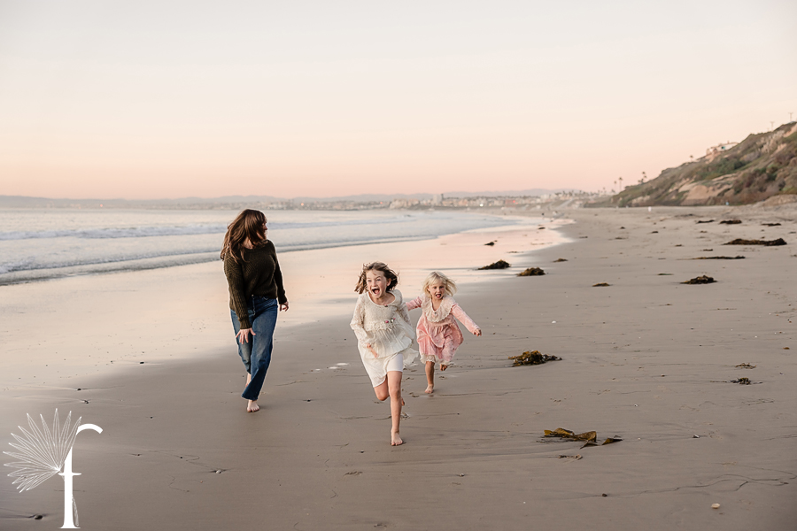 RAT Beach Extended Family Portraits | Lacey Family 