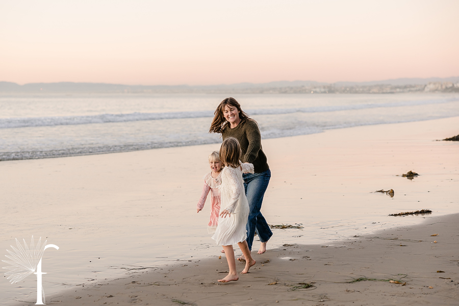 RAT Beach Extended Family Portraits | Lacey Family 