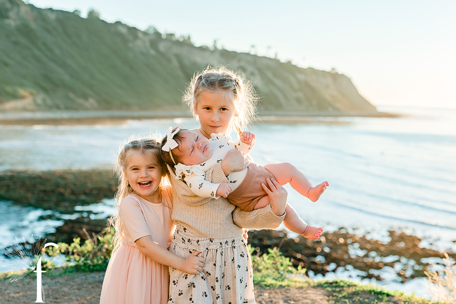 Palos Verdes Bluff Cove Family Portraits | Till Family 