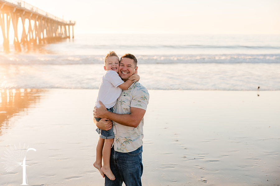 Hermosa Beach Pier Family Portraits | Bergstresser Family 