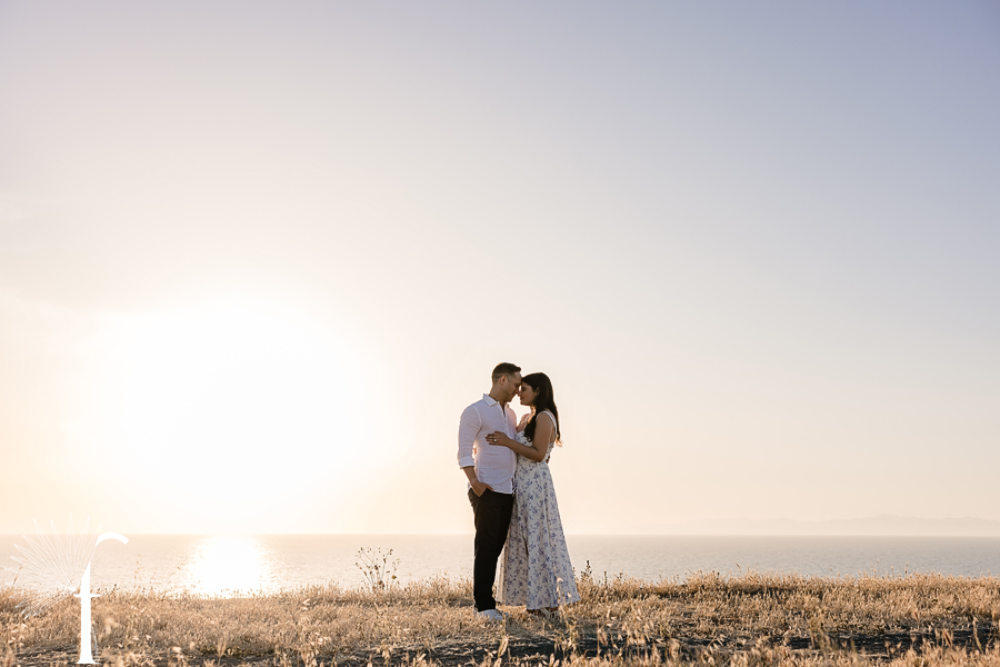 Lunada Day Cliff Engagement | Lindsay & Jason 