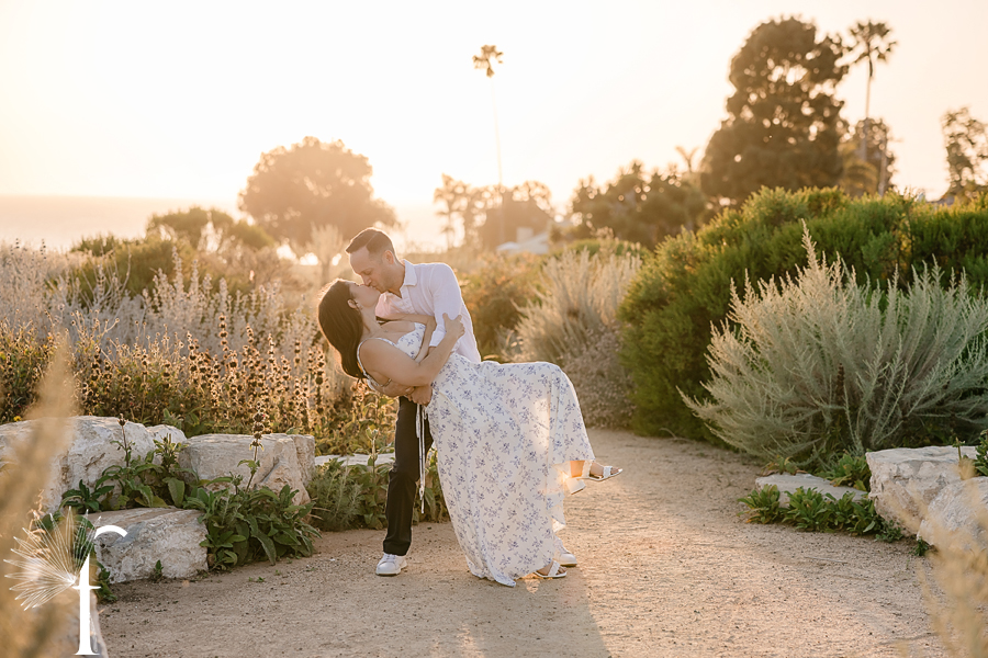 Lunada Day Cliff Engagement | Lindsay & Jason 