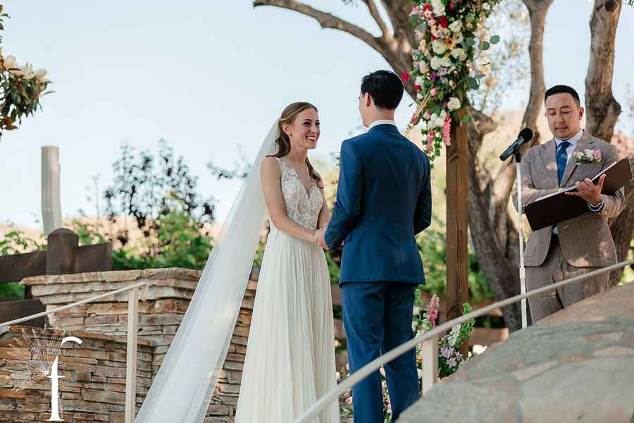 Casi Cielo Vineyards Wedding | Laura & Chris 