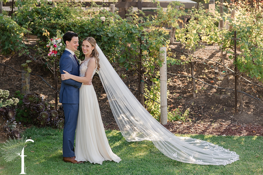 Casi Cielo Vineyards Wedding | Laura & Chris 