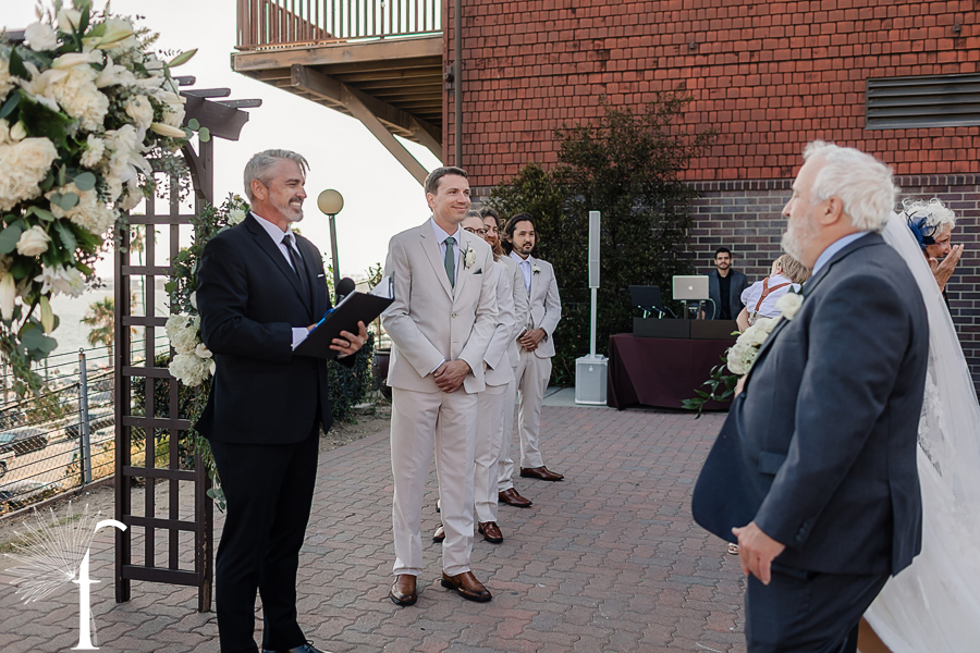 Long Beach Museum of Art Wedding | Sara and Cameron